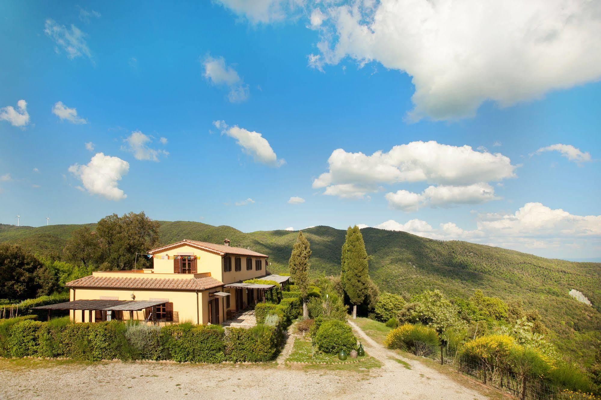 Casale Pundarika Riparbella Exterior foto